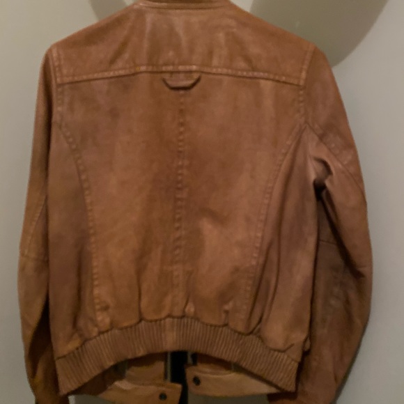 Leather jacket - Picture 3 of 4